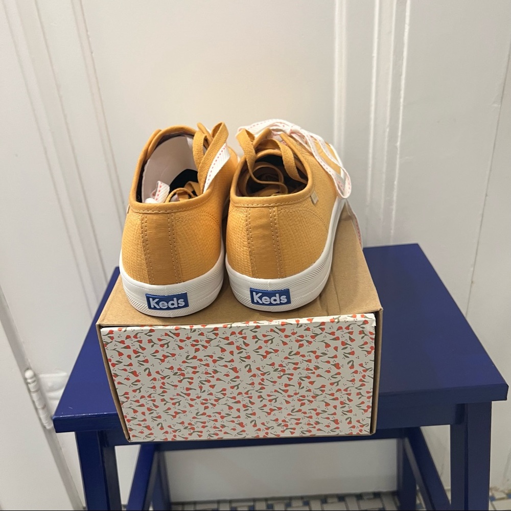 New Keds X Anthropologie Kickstart Seed Street Yellow Size 10 Shoes Sneakers - Picture 3 of 6